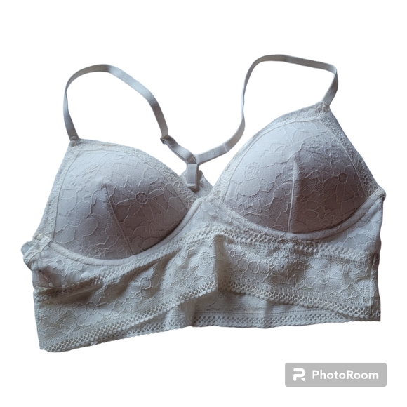 Victoria Secret Lace Wireless Lined Racerback Bralette Set Of 2 Black/White Sz M - Picture 6 of 16